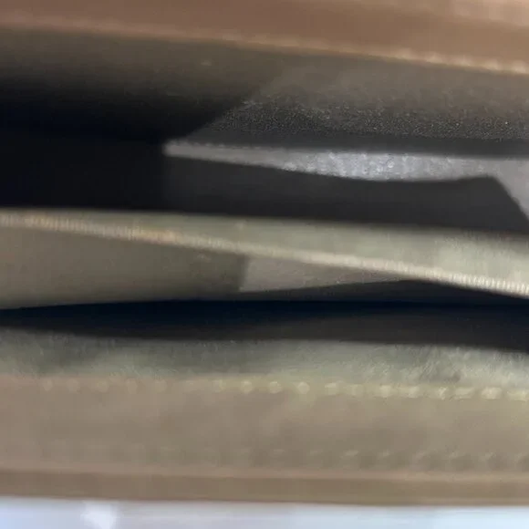 【6MK】Givenchy Beige Leather Handbag sku#85257 (gently used) - Picture 9 of 16